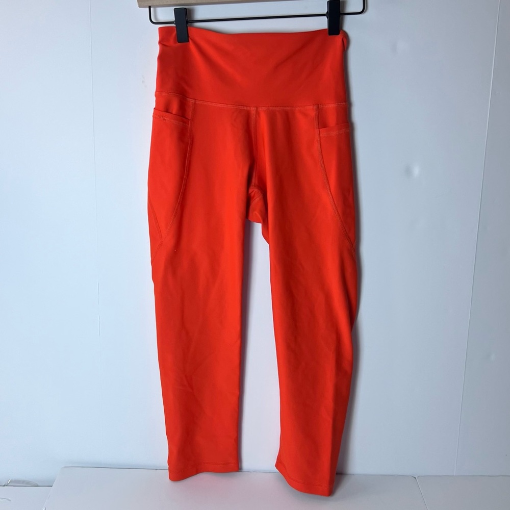 Old Navy Women’s Power-soft Cropped Neon Orange Leggings - Workout Tights
